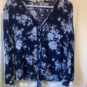 American eagle cute flowy crop